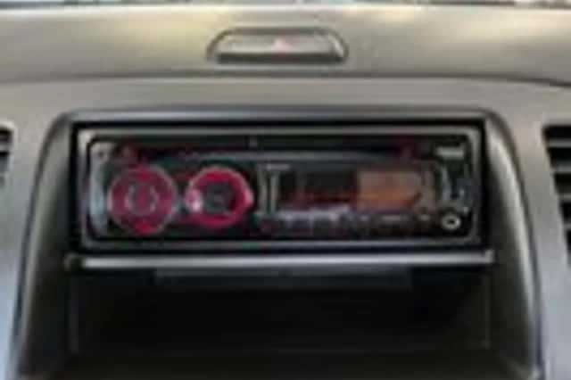 Kia Picanto (2012) thumbnail 13