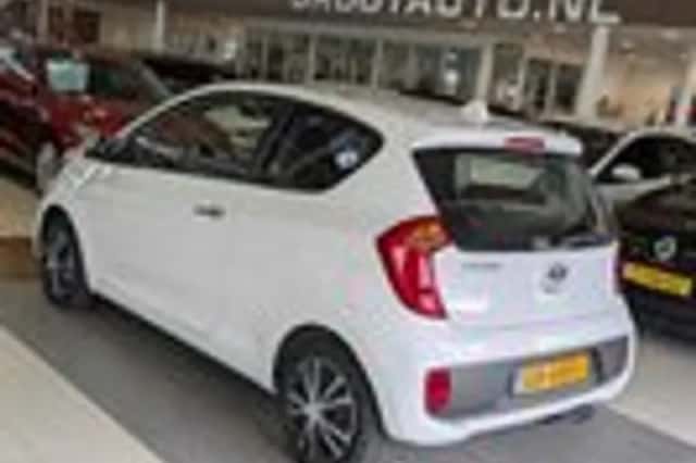 Kia Picanto (2012) thumbnail 3