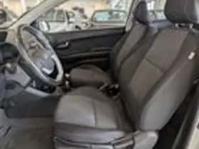 Kia Picanto (2012) thumbnail 6