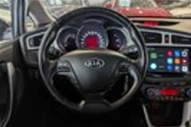 Kia Cee'd (2013) thumbnail 10