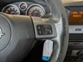 Opel Astra (2004) thumbnail 12