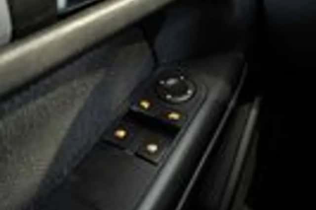 Opel Astra (2004) thumbnail 17