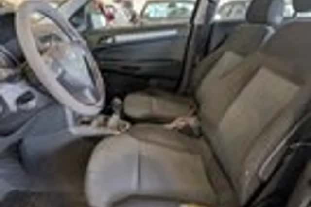 Opel Astra (2004) thumbnail 6