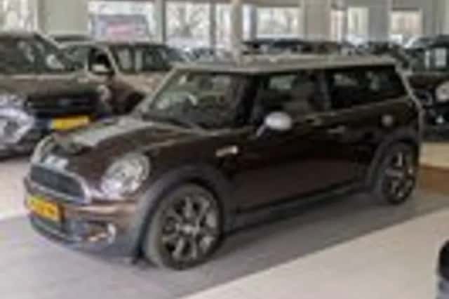MINI Clubman (2007) thumbnail 2