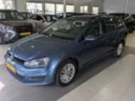 Volkswagen Golf (2013) thumbnail 2