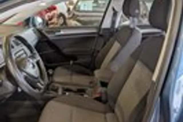 Volkswagen Golf (2013) thumbnail 6