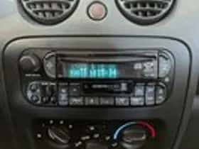 Jeep Cherokee (2003) thumbnail 14