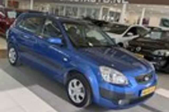Kia Rio (2006) thumbnail 1