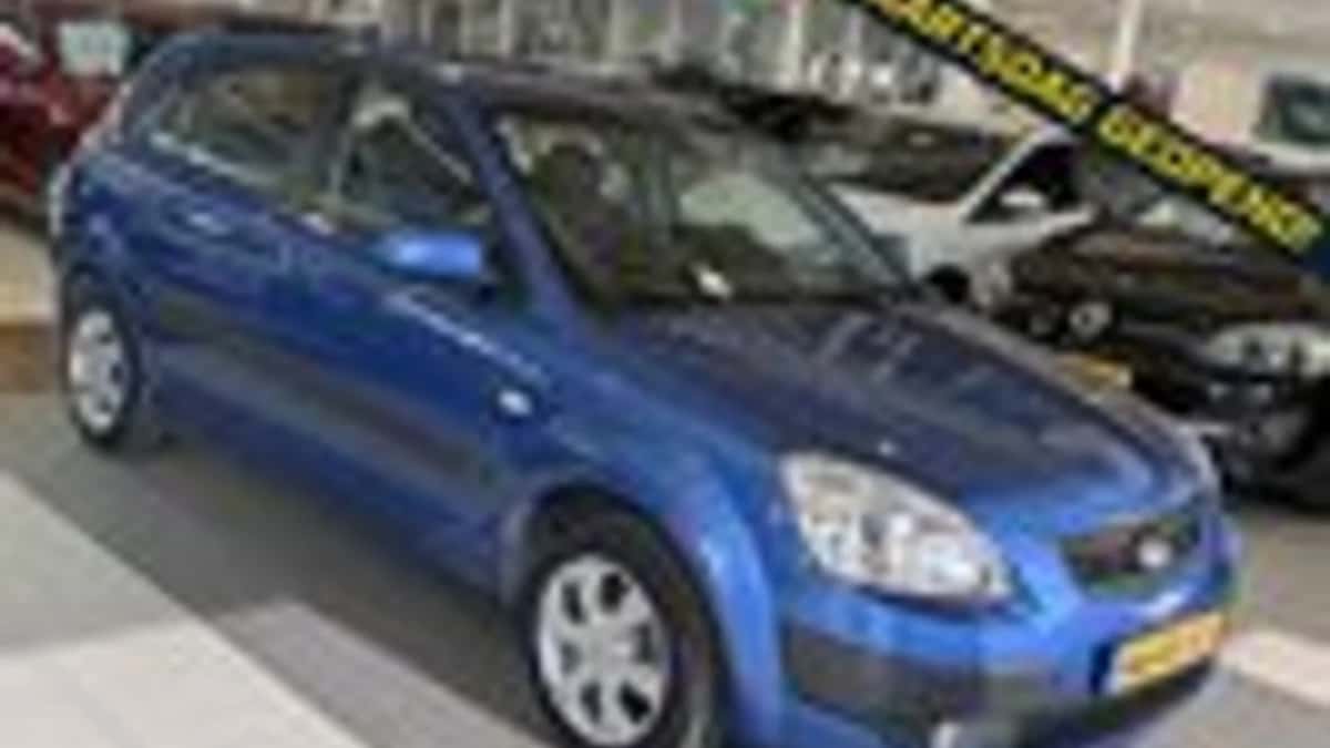 Kia Rio (2006) — foto 1