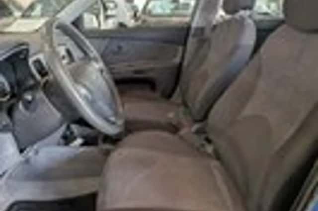 Kia Rio (2006) thumbnail 6