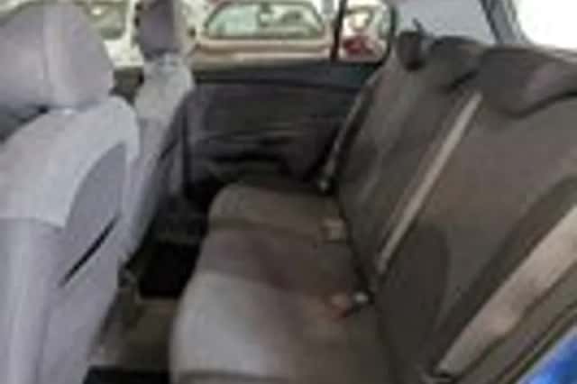 Kia Rio (2006) thumbnail 7