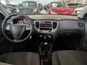 Kia Rio (2006) thumbnail 8