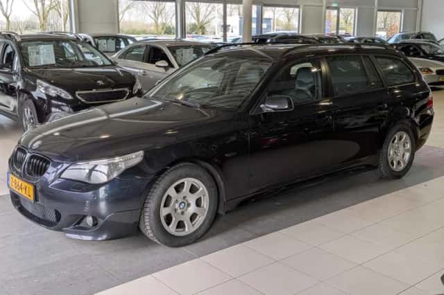 BMW 5-Serie (2005) thumbnail 2
