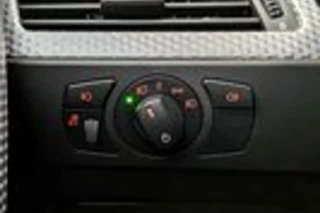 BMW 5-Serie (2005) thumbnail 19