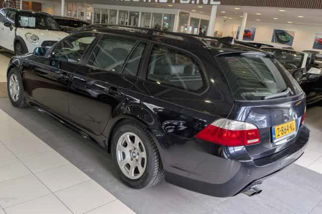 BMW 5-Serie (2005) thumbnail 3
