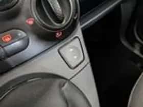 Fiat 500 (2013) thumbnail 18