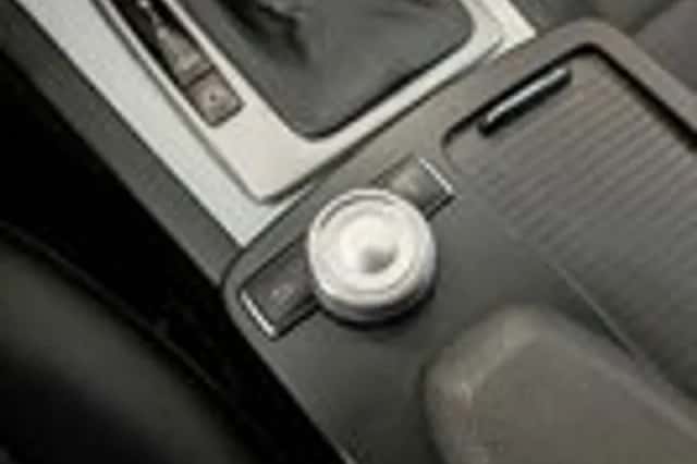 Mercedes-Benz C-Klasse (2010) thumbnail 21