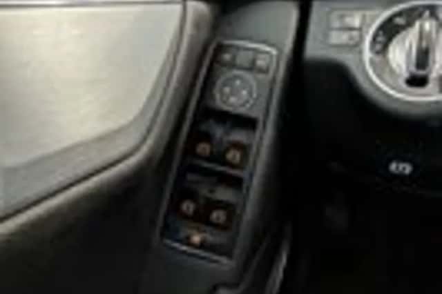 Mercedes-Benz C-Klasse (2010) thumbnail 23
