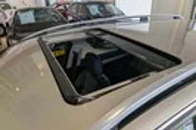 Mercedes-Benz C-Klasse (2010) thumbnail 27