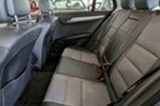 Mercedes-Benz C-Klasse (2010) thumbnail 7