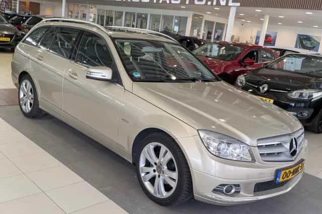 Mercedes-Benz C-Klasse (2010) thumbnail 1
