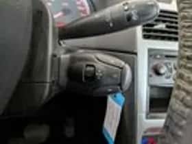 Peugeot 307 (2005) thumbnail 12