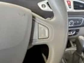 Renault Scénic (2009) thumbnail 13