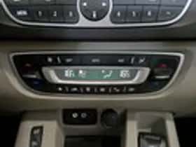 Renault Scénic (2009) thumbnail 16