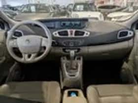 Renault Scénic (2009) thumbnail 10