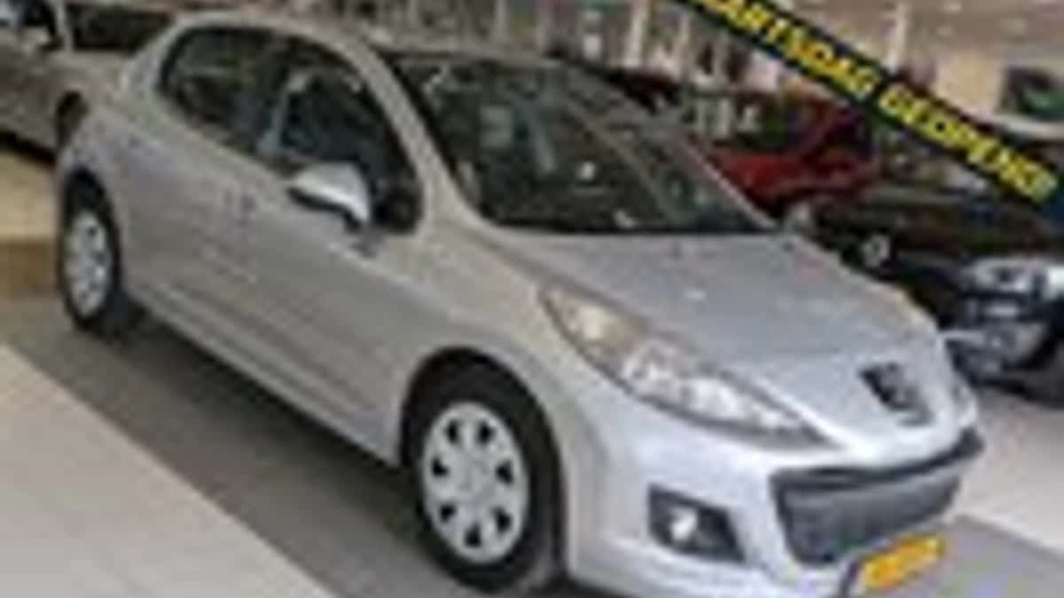 Peugeot 207 (2011) — foto 1