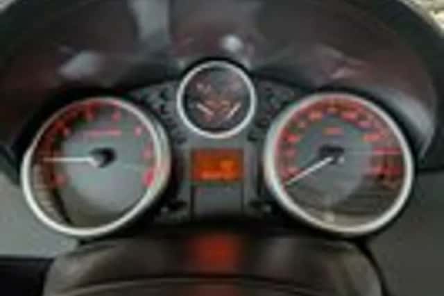 Peugeot 207 (2011) thumbnail 11