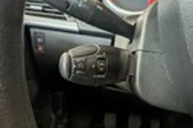 Peugeot 207 (2011) thumbnail 12