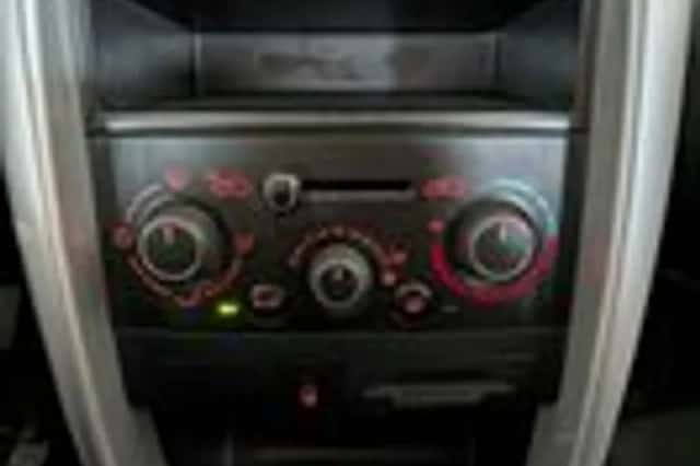 Peugeot 207 (2011) thumbnail 14