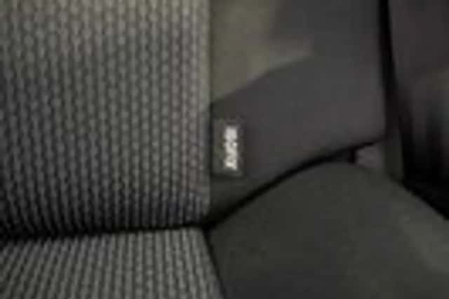 Peugeot 207 (2011) thumbnail 8