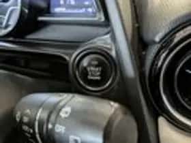 Mazda 2 (2016) thumbnail 16