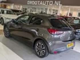 Mazda 2 (2016) thumbnail 3