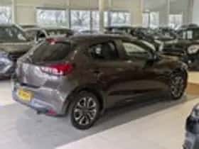 Mazda 2 (2016) thumbnail 4