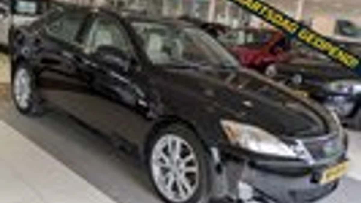 Lexus IS (2007) — foto 1