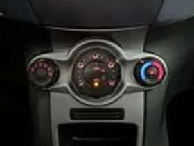 Ford Fiesta (2011) thumbnail 12