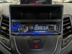 Ford Fiesta (2011) thumbnail 13