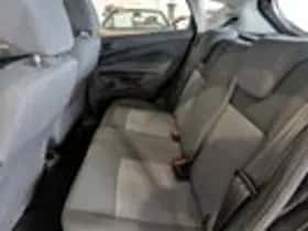 Ford Fiesta (2011) thumbnail 6