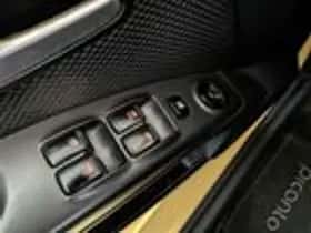 Kia Picanto (2010) thumbnail 13