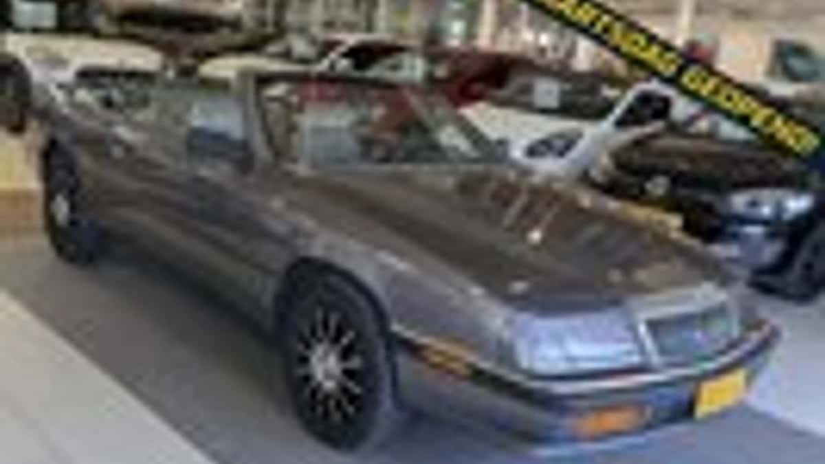 Chrysler Le-Baron (1991) — foto 1