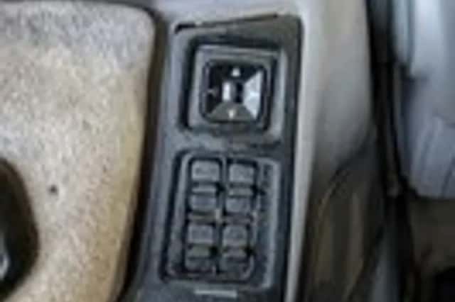 Chrysler Le-Baron (1991) thumbnail 13