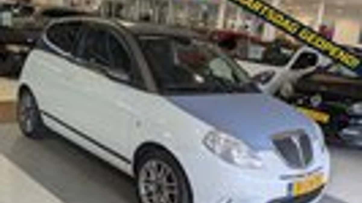 Lancia Ypsilon (2008) — foto 1