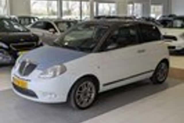 Lancia Ypsilon (2008) thumbnail 2