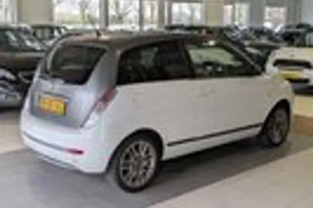 Lancia Ypsilon (2008) thumbnail 4
