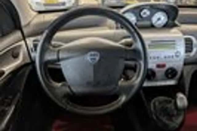 Lancia Ypsilon (2008) thumbnail 9
