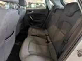 Audi A1 (2012) thumbnail 7