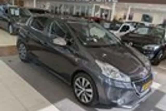 Peugeot 208 (2014) thumbnail 1